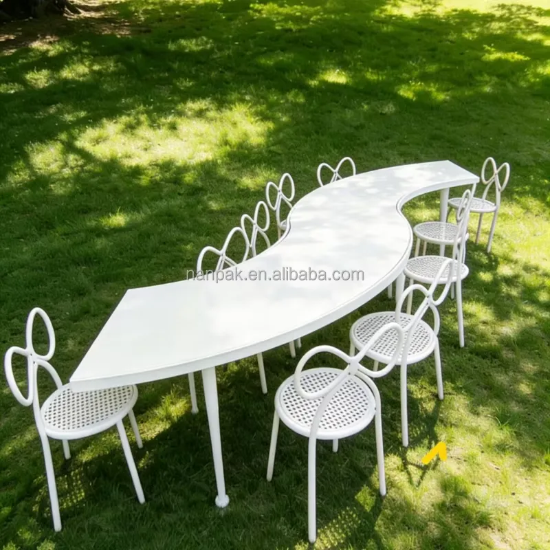 Outdoor Furniture Types - Mesa Mágica de Madera Tipo S