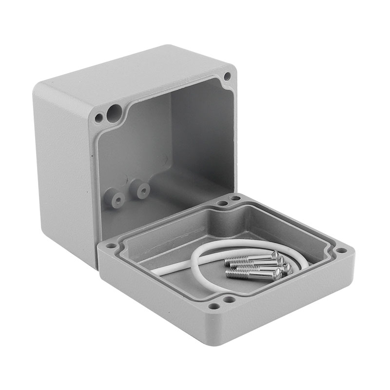 Caja de conexiones de aluminio - Outdoor Furniture Outlet reseña y precio